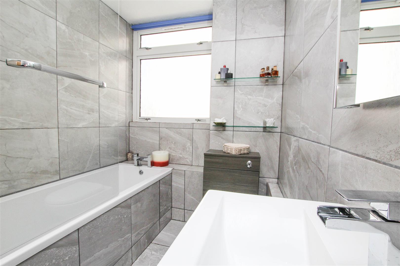 Tower Hill, Brentwood Keith Ashton